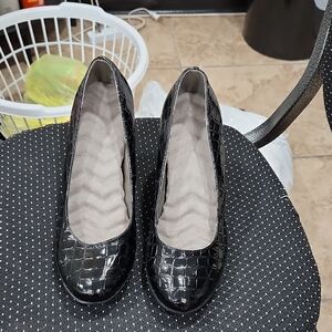 BLACK CROCODILE PATTERN WOMEN'S HIGH HEELS